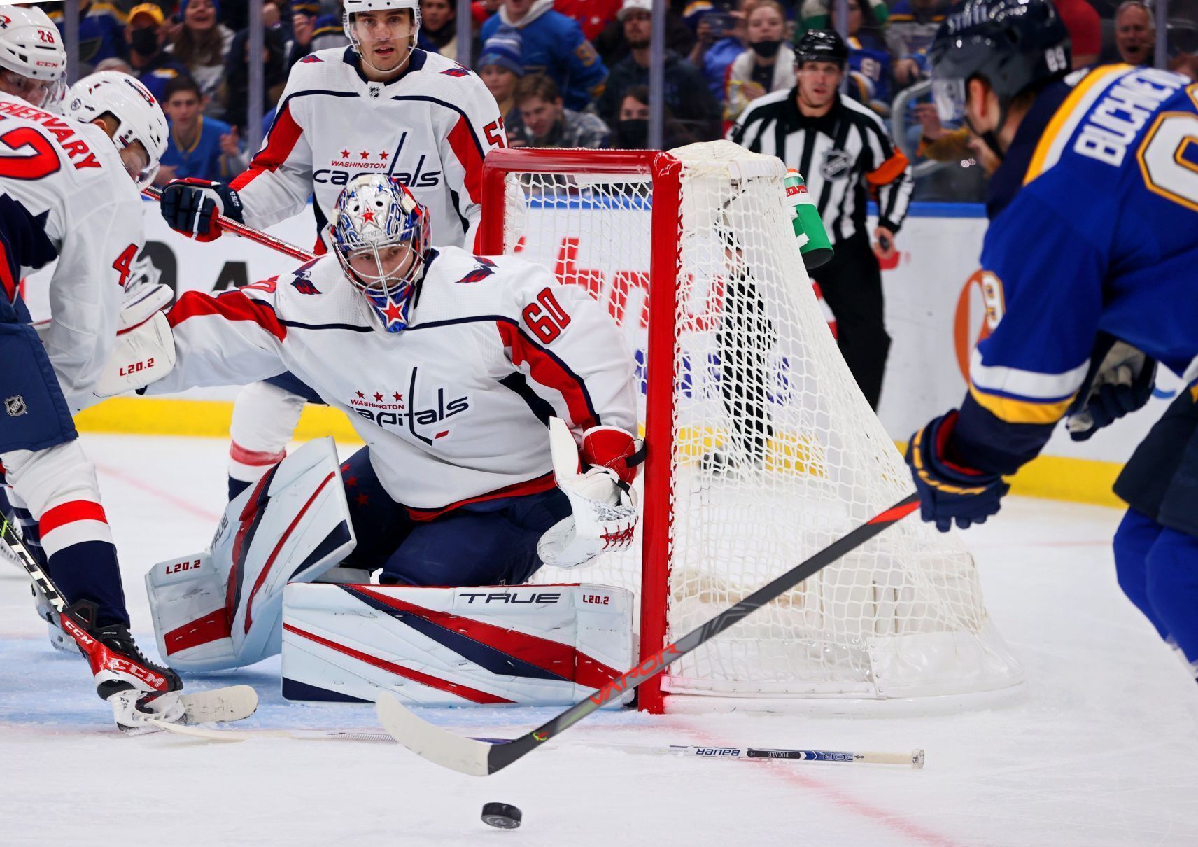 Blues 5, Capitals 1